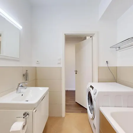 Jungle In Centre W Ac Apartman *